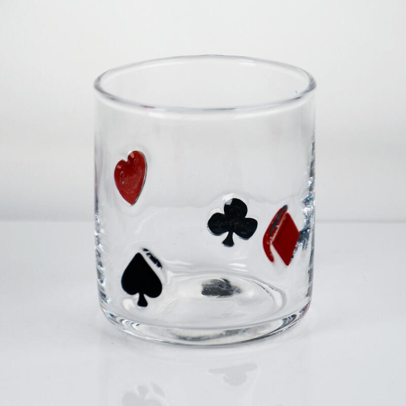 qualité Icon de poker soufflé à la main verre de whisky, 400 ml de verre clair avec le cœur, épée, club et costumes de diamants, verre à l'ancienne pour le whisky, cocktails, jus usine