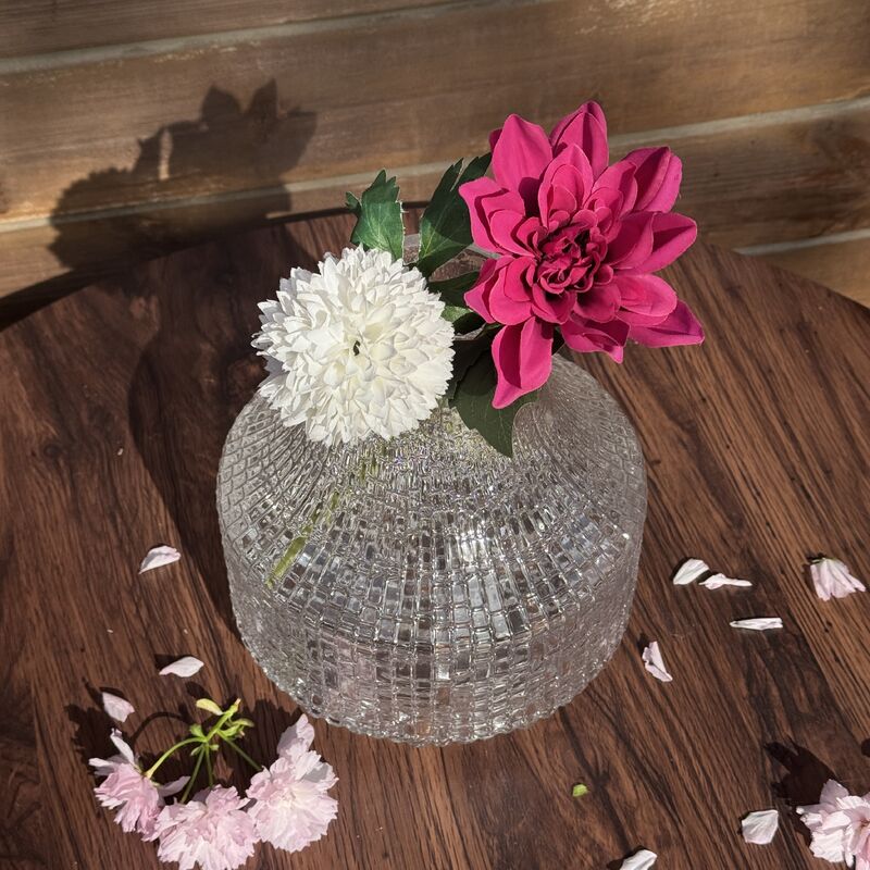qualité Vase en verre texturé fait à la main avec un design unique en entonnoir pour des présentations florales robustes et fonctionnelles usine