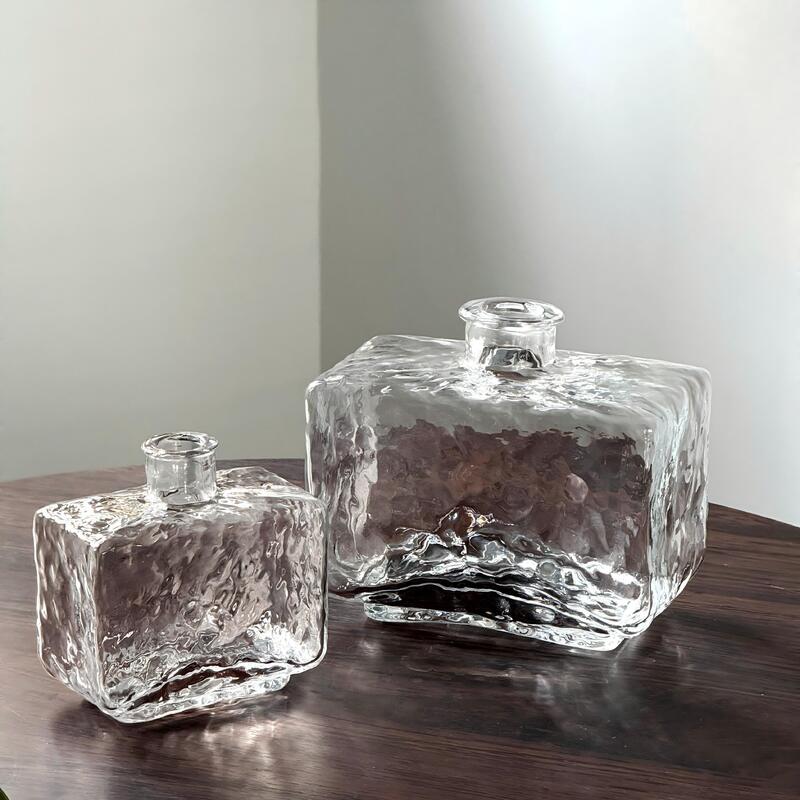 qualité Rectangular Clear Hammered Glass Vase - Modern Minimalist Decorative Flower Vase for Table Centerpiece usine