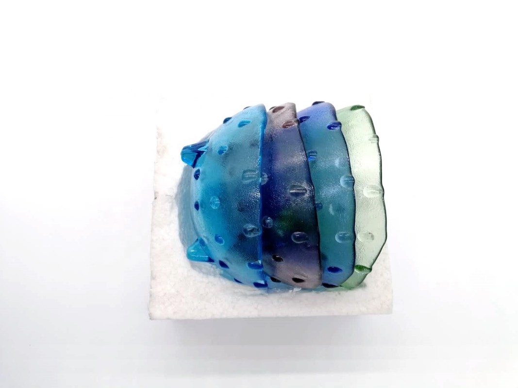 qualité 3 pieds uniques de plats en verre de chargeur pour le fruit et le dessert usine