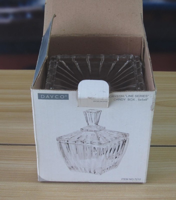 qualité Des bandes optiques carrées et des pots de verre pour les bonbons usine