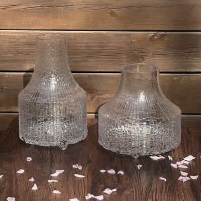 qualité Vase en verre texturé fait à la main avec un design unique en entonnoir pour des présentations florales robustes et fonctionnelles usine