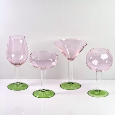 Qualité Hand Blown Borosilicate Stemmed Wine & Cocktail Glass Set, Pink Bowl with Green Hollow Stem Base, Colored Spray Tinted Art Goblets for Bar, Wedding & Table Decor usine