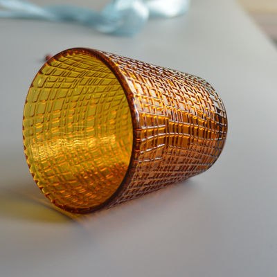 qualité Ligne en relief de verre d'ambre solide porte-lampes à thé usine