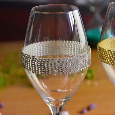 qualité Un verre de vin en cristal décoré de diamants en cadeau d'anniversaire usine