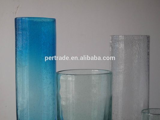 qualité Vase en verre décoratif à paroi épaisse de couleur solide usine