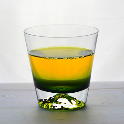 qualité Un verre de whisky à base transparente pour les fêtes usine