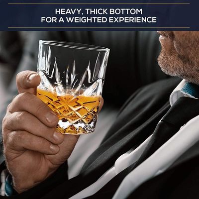 qualité Des verres de whisky sans plomb à l' ancienne. usine