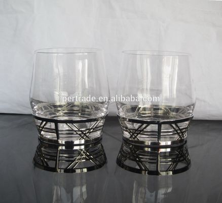 qualité Des verres à base de métal, de style rétro, des verres à base de roche, faits à la main, des verres à whisky, des verres à whisky en cristal. usine