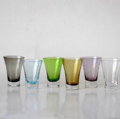 qualité 2 oz 6 couleurs CIQ Unique Shot verres Pour la promotion de l'alcool usine