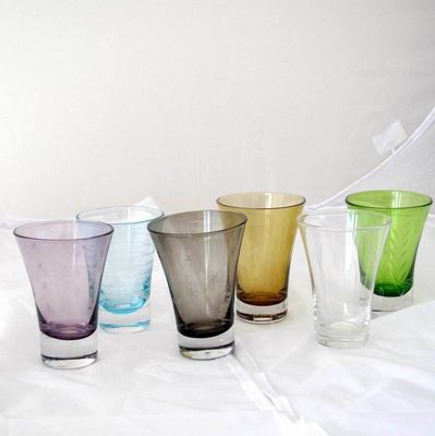 qualité 2 oz 6 couleurs CIQ Unique Shot verres Pour la promotion de l'alcool usine
