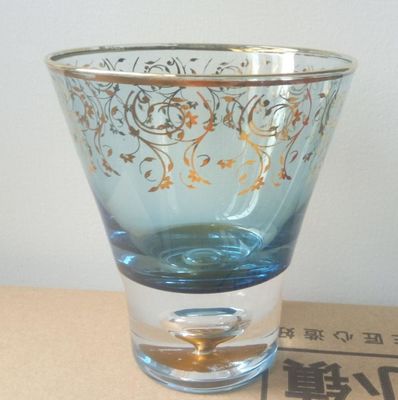 qualité Couleur bleue Verte bordure sans tiges Cristal cocktail verres usine