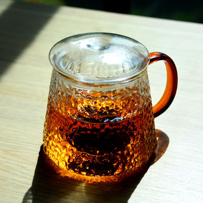qualité Tasse à thé en verre faite à la main avec motif en relief de verre à borosilicate élevé usine