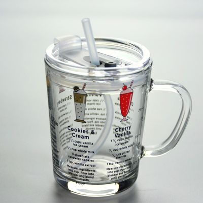 qualité Des dessins animés de verres à boire en cristal avec un couvercle et de la paille de silicate usine