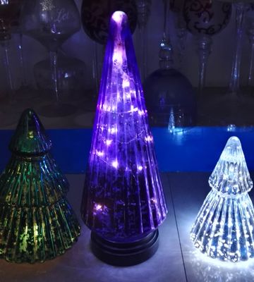 qualité Modèle en verre d'arbre de Noël de bougeoirs de vacances de Handblown LED usine