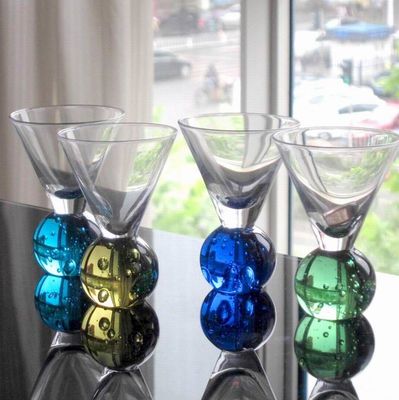 qualité Ensemble unique inférieur de verre à liqueur de boule fabriquée à la main de 6 couleurs usine