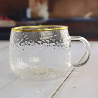 qualité Borosilicate martelé texture verre à boire avec bordure dorée usine